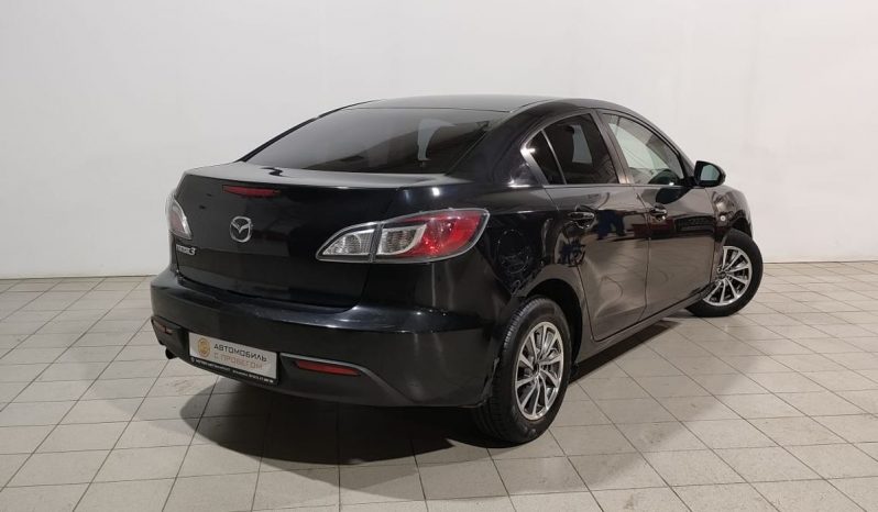 Mazda 3, 2011 full