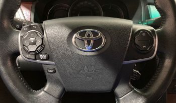 Toyota Camry, 2012 full