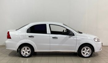 Chevrolet Aveo, 2011 full