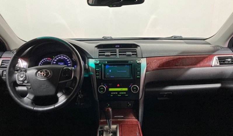 Toyota Camry, 2012 full