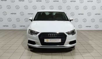 Audi A3, 2019 full