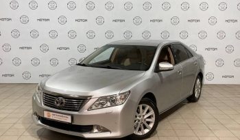 Toyota Camry, 2012 full