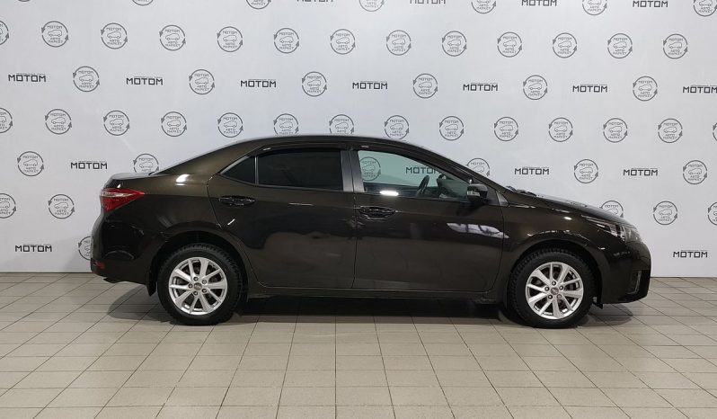 Toyota Corolla, 2015 full