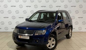 Suzuki Grand Vitara, 2011 full