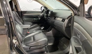 Mitsubishi Outlander, 2013 full