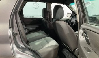 Ford Escape, 2004 full