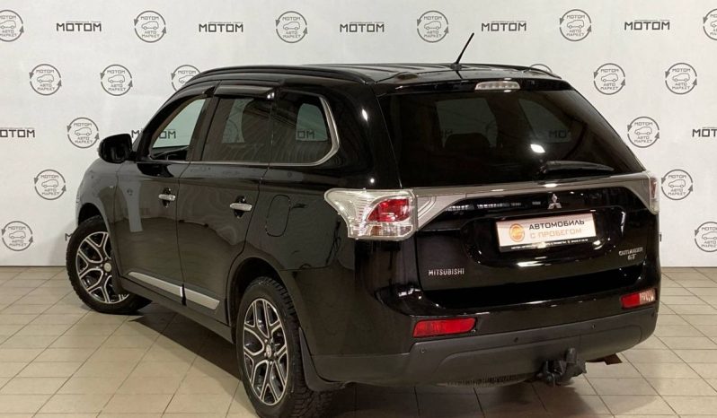 Mitsubishi Outlander, 2013 full